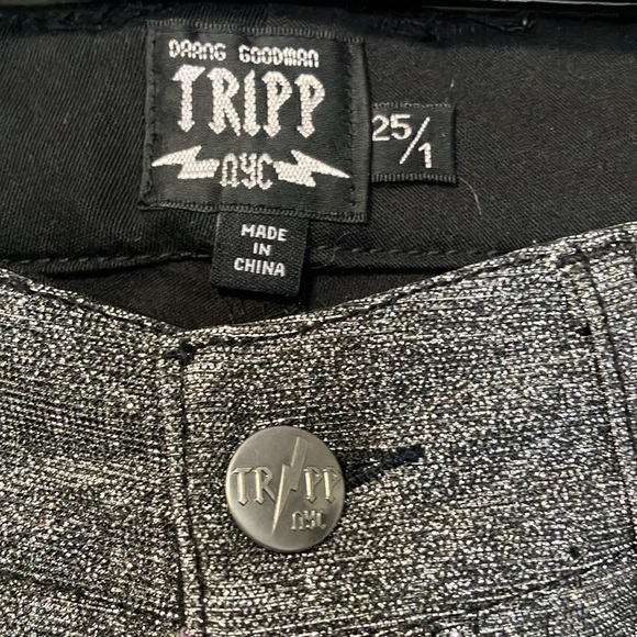 Tripp NYC Silver Jeans - Picture 5 of 11